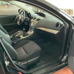 Mazda Mazda3 1.6 MZR 105 El&eacute;gance Ch&acirc;tillon-en-Vendelais