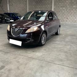 Lancia Ypsilon 0,9 TwinAir 85 ch Stop&Start Gold DFS Ch&acirc;tillon-en-Vendelais