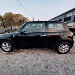 Mini Cooper Hatch D 112 ch Cooper Pack Chili Sainte-Luce-sur-Loire