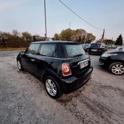 Mini Cooper Hatch D 112 ch Cooper Pack Chili Sainte-Luce-sur-Loire