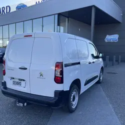 Peugeot Partner M 650KG BLUEHDI 100CH S&S Saint-L&eacute;ger-de-Lini&egrave;res