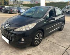 Peugeot 207 Châtillon-en-Vendelais