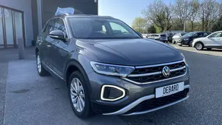 Volkswagen T-Roc  - photo 2