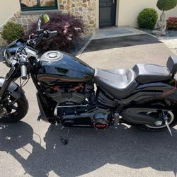 Harley Davidson Softail FXDRS 114 Beauc&eacute;
