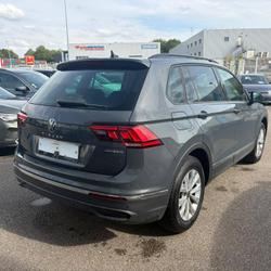 Volkswagen Tiguan 1.4 eHybrid 245ch DSG6 LIFE PLUS CAM&Eacute;RA DE RECUL &ndash; GPS &ndash; CARPLAY &ndash; HAYON &Eacute;LECTRIQUE occasion - Redon - photo 3/20