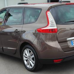 Renault Grand Scenic 3 1.5 dCi 110 eco&sup2; Initiale EDC 5 places *GPS*CUIR*TOIT PANO OUVRANT* Rennes