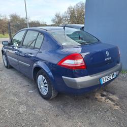 Renault Megane 4 M&eacute;gane II 1.6 16V Impulsion Sainte-Luce-sur-Loire
