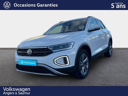 Volkswagen T-Roc - T-Roc 1.0 TSI 110 Start/Stop BVM6 VW Edition - 24 564 €