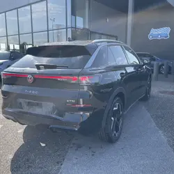 Volkswagen T-Roc 1.5 ETSI 150CH R-LINE DSG7 M&eacute;rignac