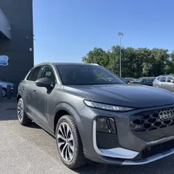 Audi Q3 1.5 TFSI 150CH HYBRIDE S LINE S TRONIC 7 M&eacute;rignac