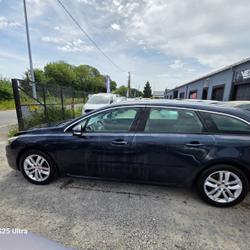 Peugeot 508 SW 508 SW 2.0 HDi 140ch FAP BVM6 Active Sainte-Luce-sur-Loire