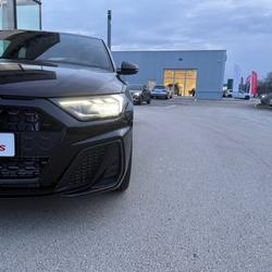 Audi A1 Sportback A1 Sportback 40 TFSI 207 ch S tronic 7 Black Edition Pontarlier