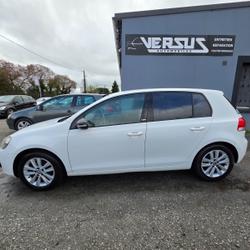 Volkswagen Golf 6 Golf 1.6 TDI 105 FAP CR Confortline Sainte-Luce-sur-Loire