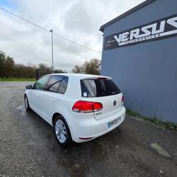 Volkswagen Golf 6 Golf 1.6 TDI 105 FAP CR Confortline Sainte-Luce-sur-Loire
