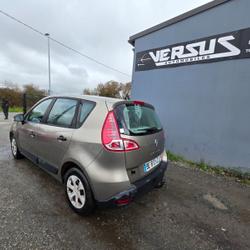 Renault Scenic 3 Scenic III dCi 110 FAP eco2 Business Euro 5 Sainte-Luce-sur-Loire