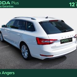 Skoda Superb combi Superb Combi 1.4 TSI PHEV 218 ch DSG6 Business Beaucouz&eacute;