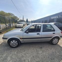 Ford Fiesta Fiesta 1.2 Ambiente Sainte-Luce-sur-Loire