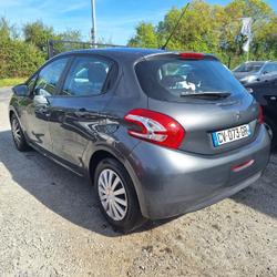 Peugeot 208 208 1.4 HDi 68ch FAP BVM5 Allure Sainte-Luce-sur-Loire
