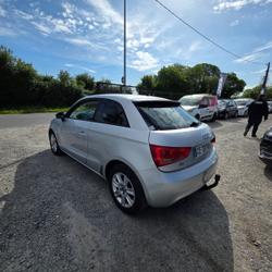 Audi A1 A1 1.6 TDI 90 Attraction Sainte-Luce-sur-Loire