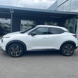 Nissan Juke HYBRID 143 N-Connecta Laval