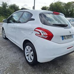 Peugeot 208 208 1.4 HDi 68ch BVM5 Access Sainte-Luce-sur-Loire