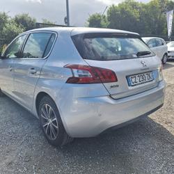 Peugeot 308 II Phase 1 308 1.6 e-HDi 115ch FAP BVM6 Allure Sainte-Luce-sur-Loire