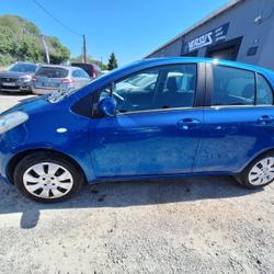 Toyota Yaris Yaris 1.0 - 69 VVT-i Sainte-Luce-sur-Loire