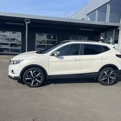Nissan Qashqai 1.2 DIG-T 115 Xtronic Tekna Laval