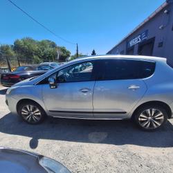 Peugeot 3008 3008 1.6 HDi 115ch FAP BVM6 Active Sainte-Luce-sur-Loire