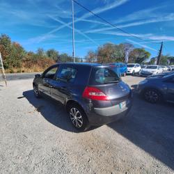 Renault Megane 2 M&eacute;gane II 1.5 dCi 105 Confort Authentique Sainte-Luce-sur-Loire