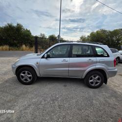 Toyota RAV4 RAV4 115 D-4D VX Sainte-Luce-sur-Loire