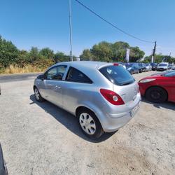 Opel Corsa Corsa 1.3 CDTI - 75 EcoFlex Essentia Sainte-Luce-sur-Loire