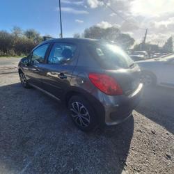 Peugeot 207 1.4 HDi 70ch BLUE LION Premium occasion - Sainte-Luce-sur-Loire - photo 3/11