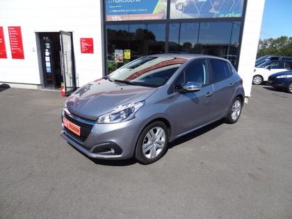 Peugeot 208 - 1.2 PURETECH 82CH E6.C SIGNATURE 5P - 9 900 €