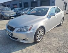 Lexus IS Sainte-Luce-sur-Loire