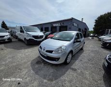 Renault Clio 3 Sainte-Luce-sur-Loire
