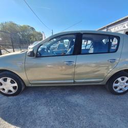 Dacia Sandero Sandero 1.5 dCi 85 eco2 Laur&eacute;ate Sainte-Luce-sur-Loire