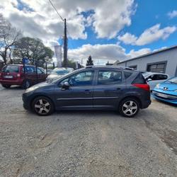 Peugeot 207 SW 1.6 VTi 120ch Premium occasion - Sainte-Luce-sur-Loire - photo 2/10