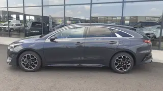Kia Pro Cee'd  - photo 1