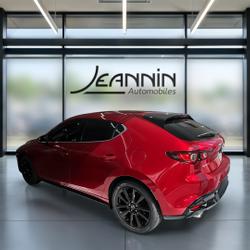 Mazda Mazda3 Mazda3 5 portes 2.0L e-SKYACTIV-X M Hybrid 186 ch BVA6 Exclusive-Line Vert-Saint-Denis