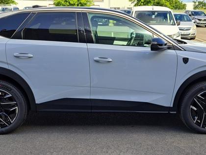 Peugeot 3008 - 1.2 100KW GT eDCS6 - 32 790 €