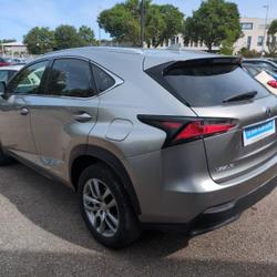 Lexus NX 200t 4WD Luxe N&icirc;mes