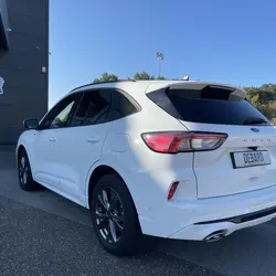Ford Kuga 2.5 DURATEC 190CH FHEV E85 ST-LINE BVA M&eacute;rignac