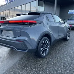 Toyota C-HR 1.8 HYBRIDE 140CH GRAPHIC MY26 occasion - M&eacute;rignac - photo 2/20
