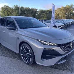 Peugeot 308 III Phase 1 1.5 BLUEHDI 130CH S&S GT EAT8 occasion - M&eacute;rignac - photo 3/21