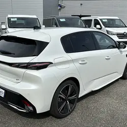 Peugeot 308 III Phase 1 1.2 PURETECH 130CH S&S GT EAT8 Lab&egrave;ge