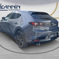 Mazda Mazda3 Mazda3 5 portes 2.0L e-SKYACTIV-X M Hybrid 186 ch BVM6 Homura Vert-Saint-Denis