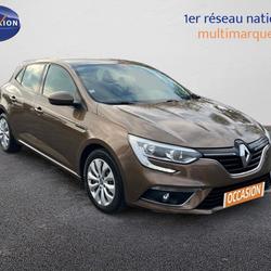 Renault Megane 4  Lieu-Saint-Amand