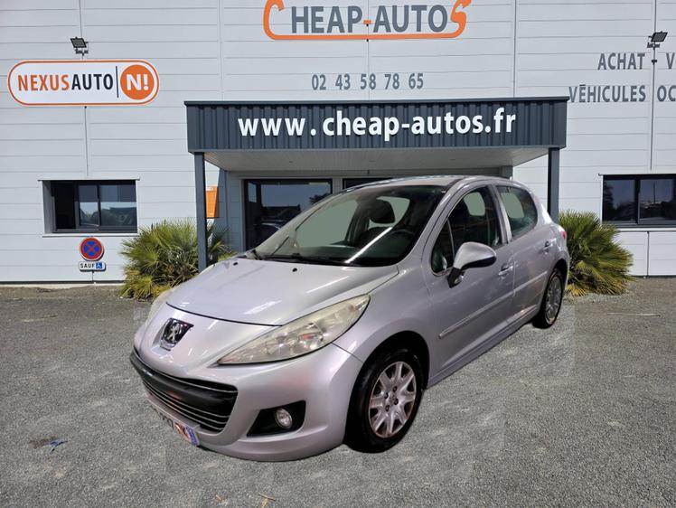 Peugeot 207  - Premium - 4 990 €