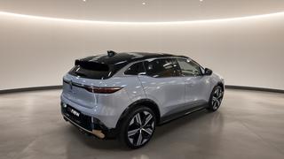 Renault Megane E-Tech  - photo 4